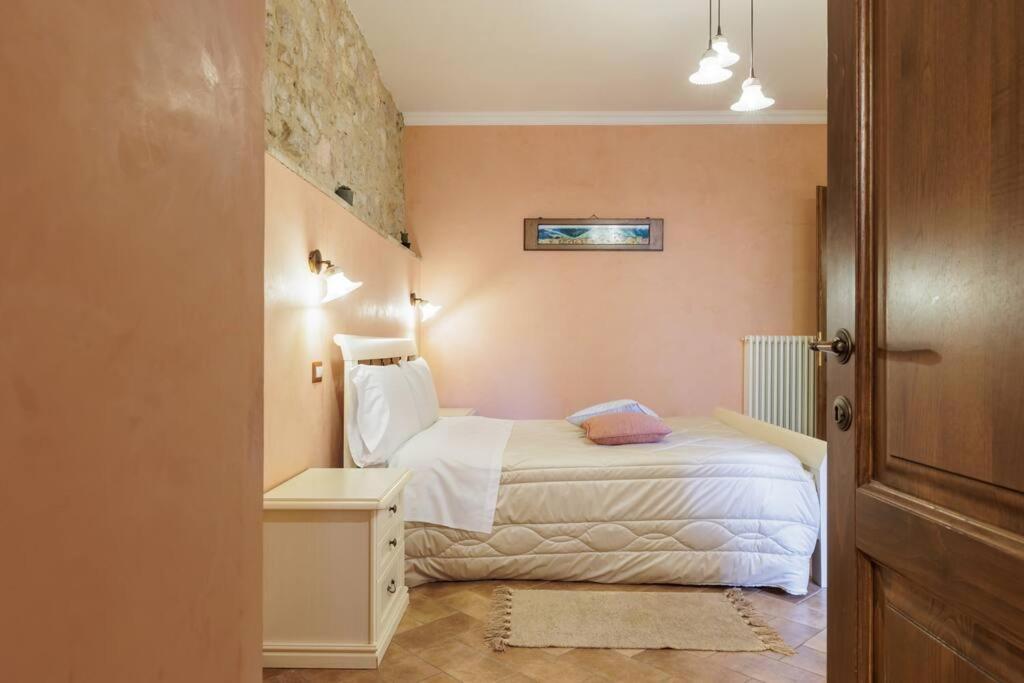 Appartamento Venturini Trevi Exterior foto